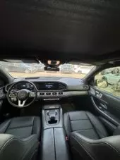 interiorFront
