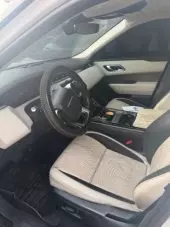 interiorFront