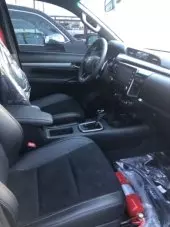 interiorFront