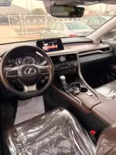 interiorFront