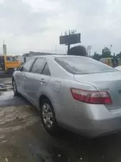 car Right Back