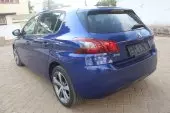 car Right Back