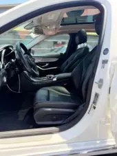 interiorFront