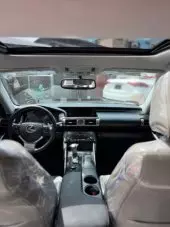 interiorFront