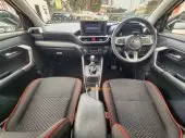 interiorFront