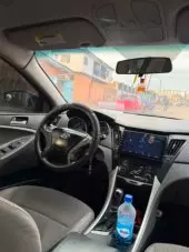 interiorFront