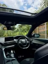 interiorFront