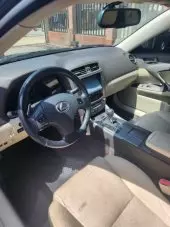 interiorFront