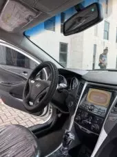 interiorFront