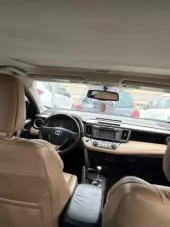 interiorFront