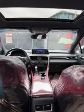 interiorFront