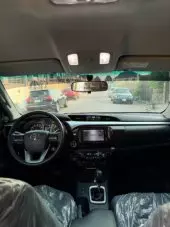 interiorFront