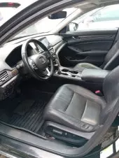 interiorFront