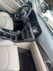 interiorFront
