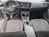 interiorFront