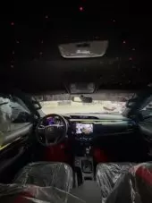 interiorFront