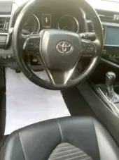interiorFront
