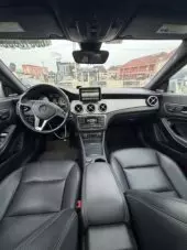 interiorFront