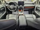 interiorFront