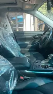 interiorFront
