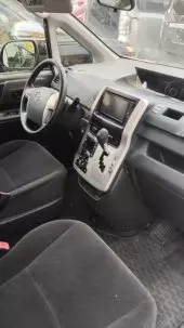 interiorFront