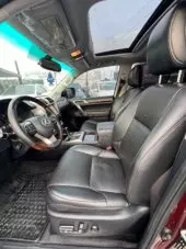 interiorFront