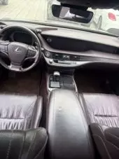 interiorFront