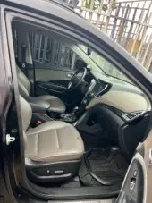 interiorFront