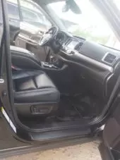 interiorFront