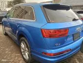 car Right Back