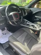 interiorFront