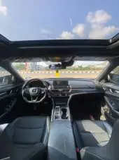 interiorFront