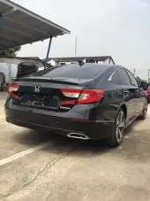 car Right Back
