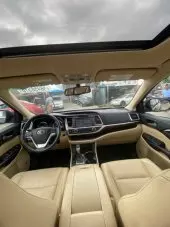 interiorFront