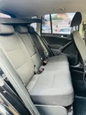 interiorBack