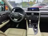 interiorFront