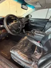 interiorFront