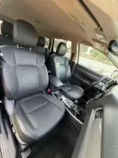 interiorFront