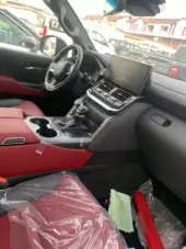 interiorFront