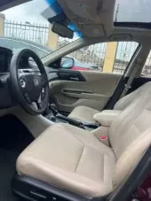 interiorFront