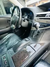 interiorFront