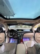 interiorFront