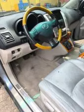 interiorFront