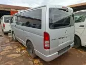 car Right Back