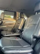 interiorBack