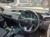 interiorFront