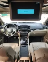 interiorFront