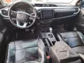 interiorFront