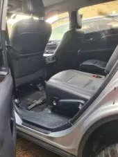 interiorFront