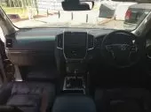 interiorFront